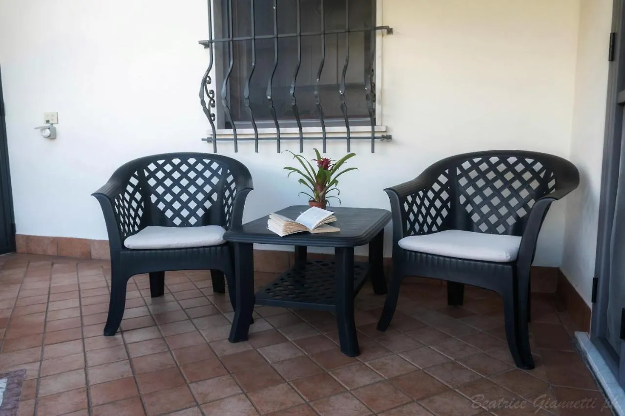 Apartment Appartamento Per Vacanze Domus Lunae Luni