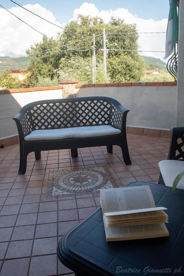 Apartment Appartamento Per Vacanze Domus Lunae Luni